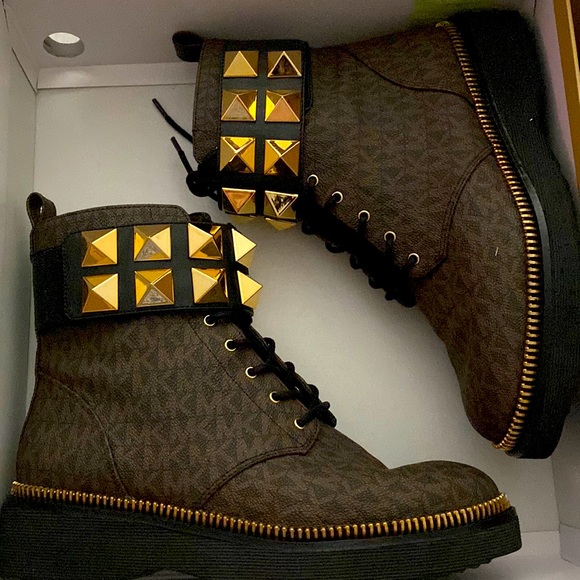 Michael kors Boots 8.5 used two times - Picture 1 of 5